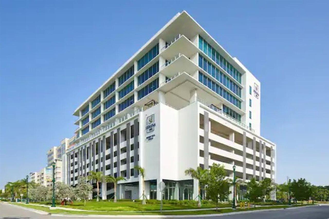 Serena Hotel Aventura Miami, Tapestry Collection By Hilton Exterior photo